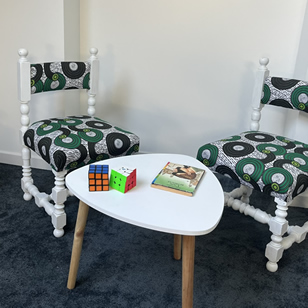 Chaise enfant tissu wax